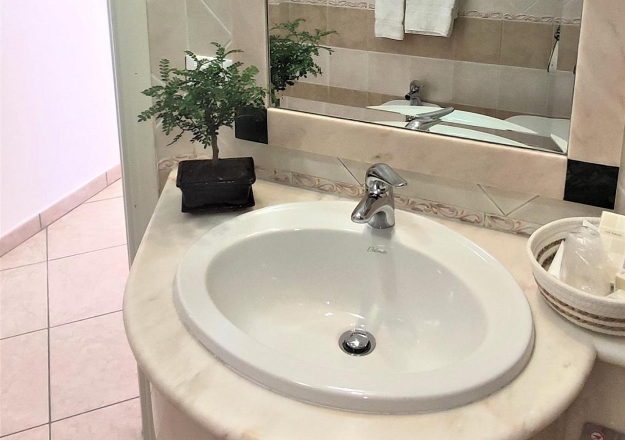 B&B Di Girolamo 丽都迪丰迪 外观 照片